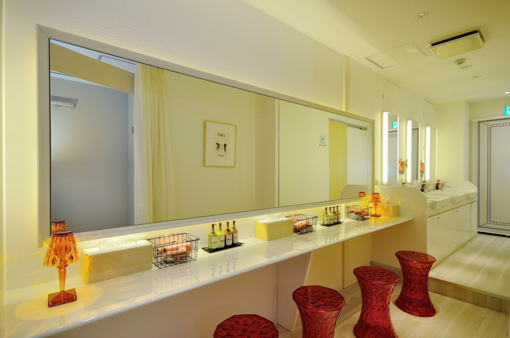Kapselhotell Spa&capsule Grandpark Kitasenju *